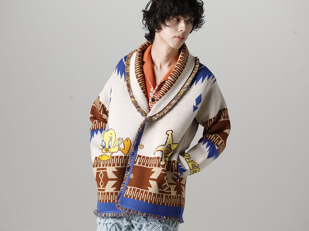 アラヌイ 2023SS - 今季より取り扱いの開始するALANUI(アラヌイ)よりデリバリーがスタート！2023SSコレクションではLooney Tunes(ルーニー・テューンズ)とのコラボレーションアイテムが登場！只今より店頭・通販共に販売開始！ - LMHS23-048(ルーニー・テューンズ × アラヌイ トゥイーティー カウボーイアイコン カーディガン) - 1-005