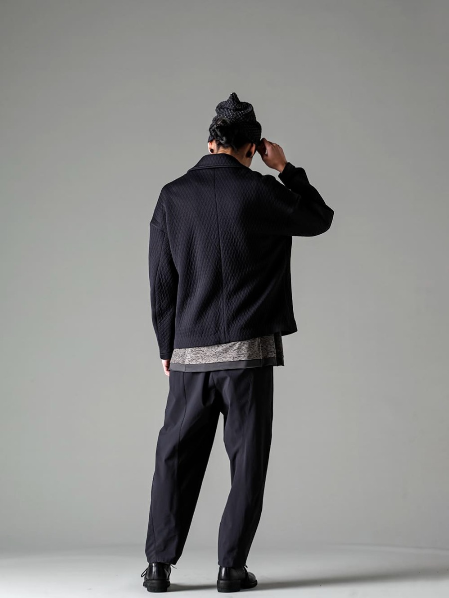 DEVOA(デヴォア) The Viridi-anne(ザ ヴィリジアン) WERKSTATT:MÜNCHEN(ワークスタッド ミュンヘン) GUIDI(グイディ) 23SS(春夏) スタイリング 4つのブランドをミックスしたリラックスしたカジュアルなスタイル - JKK-DKAJ ジャケット キルトコットン / ポリエステル CSC-SBML ロング スリーブ リネン ジャージー VI-3562-04-Black 撥水加工 ストレッチ ワイドパンツ ブラック 792Z クラシック ダービーシューズ レースアップ ダブルソール - ホース フルグレイン - 792Z M8050-RH-Anthracite キャップ モス アンスラサイト 1-003