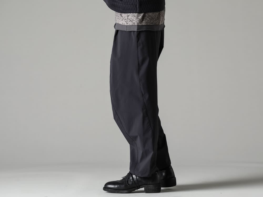 The Viridi-anne(ザ ヴィリジアン) GUIDI(グイディ) 23SS(春夏) TVAらしいリラックスムード漂うシルエットのパンツ - VI-3562-04-Black 撥水加工 ストレッチ ワイドパンツ ブラック 792Z クラシック ダービーシューズ レースアップ ダブルソール - ホース フルグレイン - 792Z 3-002