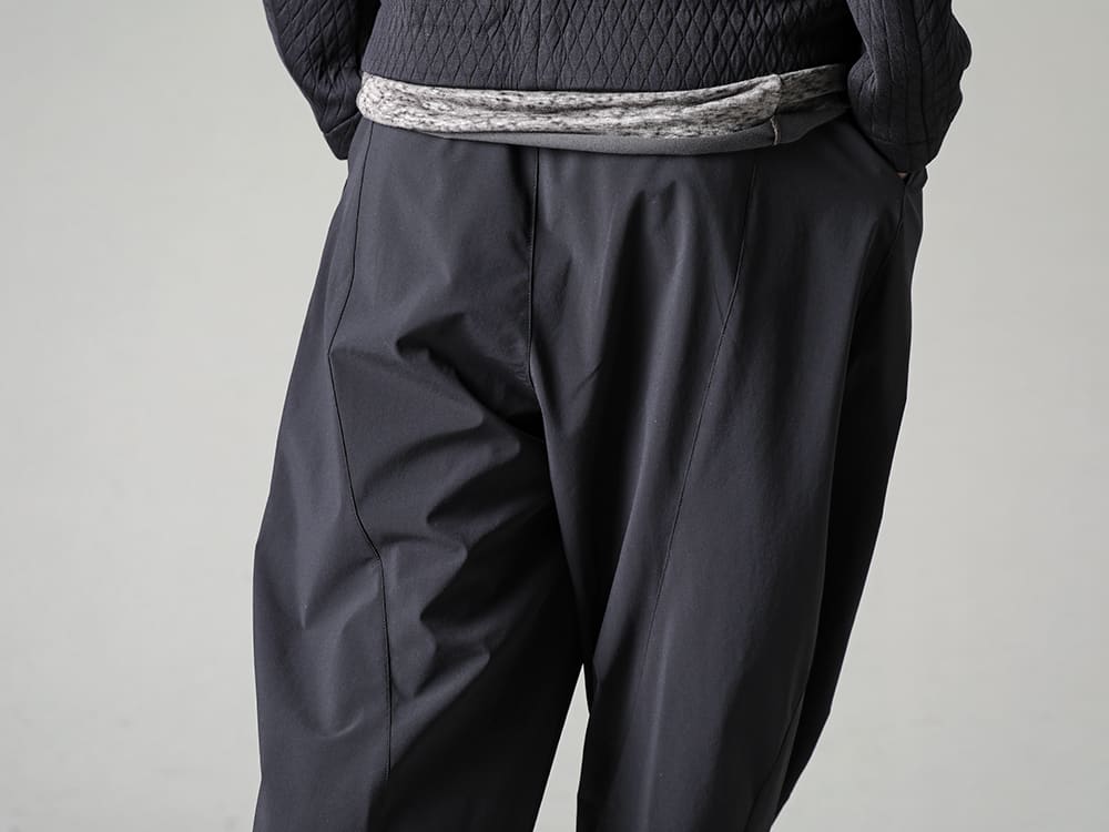 The Viridi-anne(ザ ヴィリジアン) GUIDI(グイディ) 23SS(春夏) TVAらしいリラックスムード漂うシルエットのパンツ - VI-3562-04-Black 撥水加工 ストレッチ ワイドパンツ ブラック 792Z クラシック ダービーシューズ レースアップ ダブルソール - ホース フルグレイン - 792Z 3-004