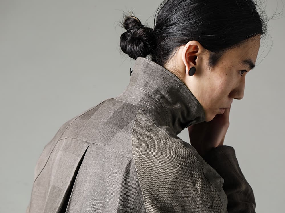 DEVOA 23SS Switching between two linen fabrics produced in different textures and colorings  - CTI-BMMC Coat Linen combination SHN-MSLR Shirt Modal/silk 2-005