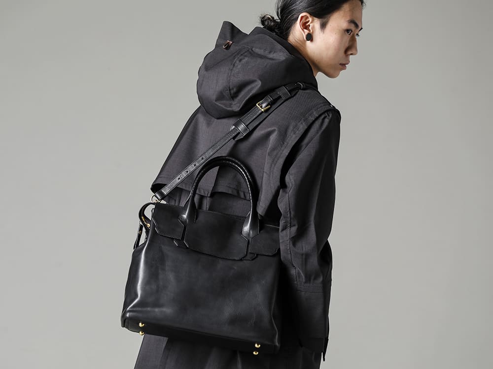 cornelian taurus by daisuke iwanaga-コーネリアンタウラス バイ ダイスケイワナガ 23SS(春夏) cornelian taurus by daisuke iwanaga-コーネリアンタウラス バイ ダイスケイワナガ - 23SS(春夏) collection Key hole MID Cow Mineral. 1-005