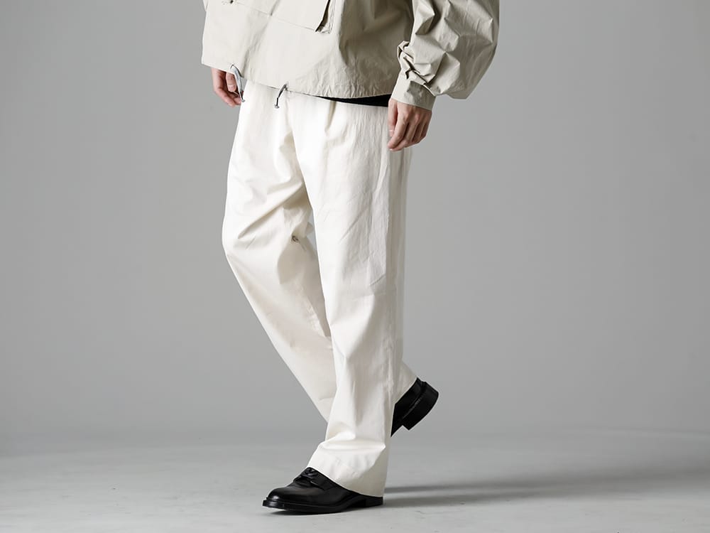 IRENISA 2023SS IRENISA's semi-flared relaxed pants that can be styled beautifully - Semi Flared Relaxed Pants Ivory - IH-22SS-S001-RC - Leather Shoes 3-001