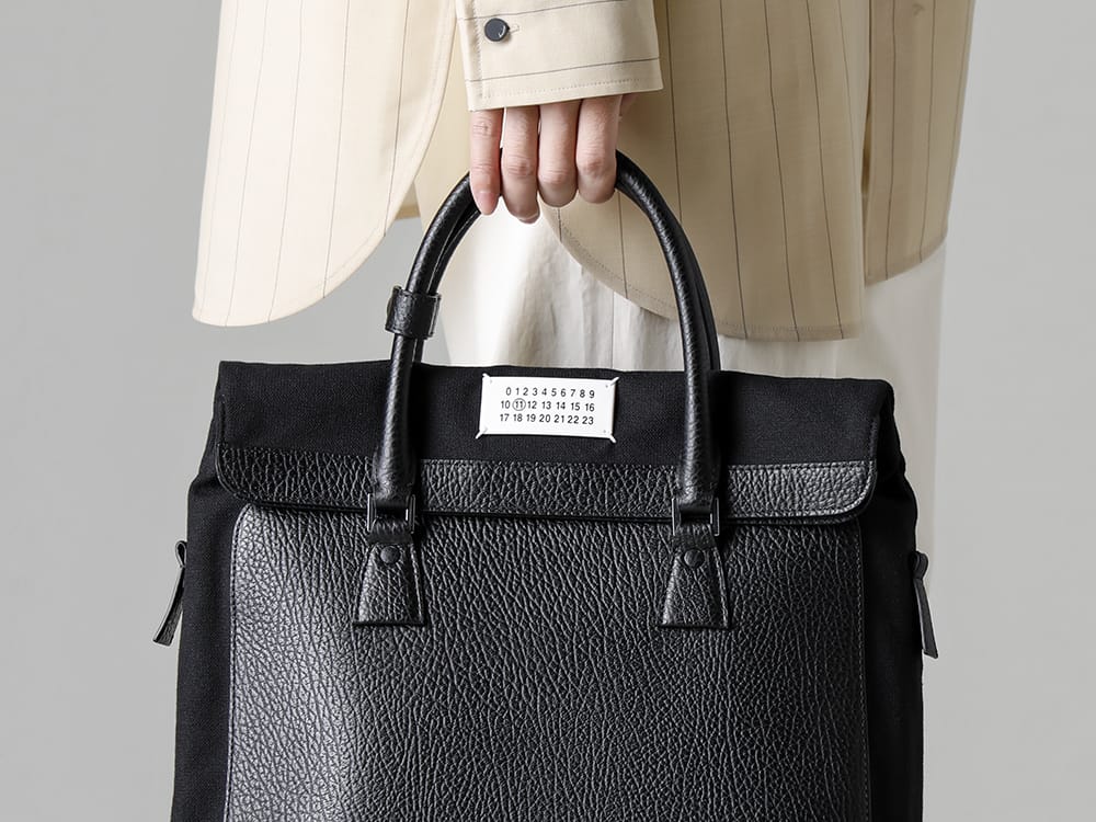 Maison Margiela 2023SS Design point ① Easy to use in daily use and for work, tote bag style! - SB1WA0004 - 5AC Daily Vertical - IH-23SS-B021-MTS - Middle Length Shirt Beige Stripe 1-007