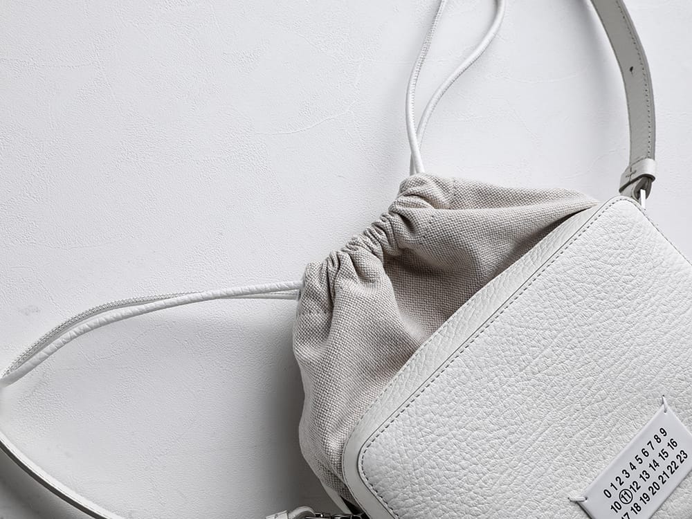 Maison Margiela 2023SS A Maison Margiela style compact bag with an 