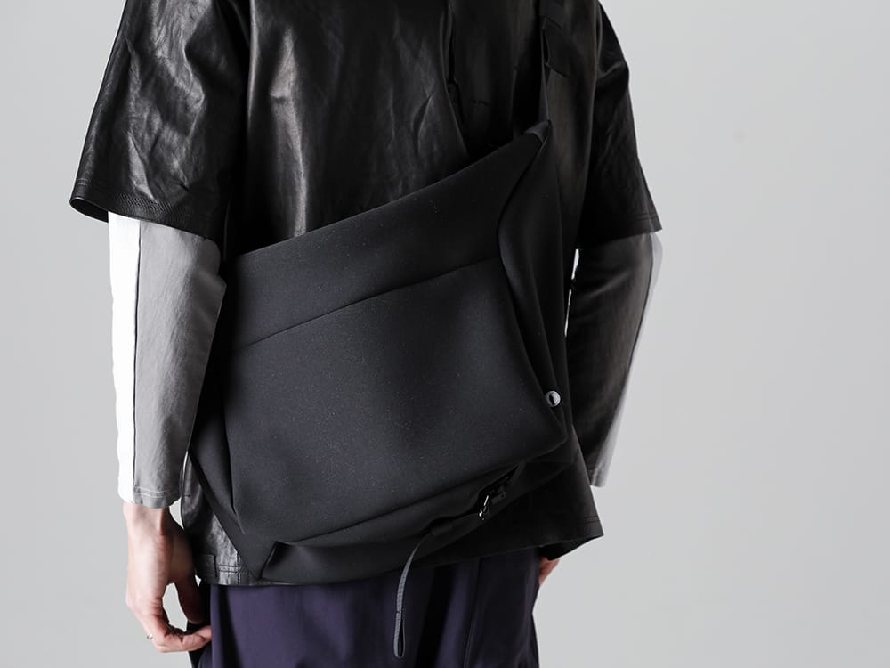 RIPVANWINKLE - リップヴァンウィンクル 2023SS ヨーロッパ産原皮を使用したレザーTは、ナチュラルな素材表情が雰囲気のある仕上がり  - RW-516 - ソリッド レザーT - RW-501-Sand Beige - トレイル L/S サンドベージュ 2-004