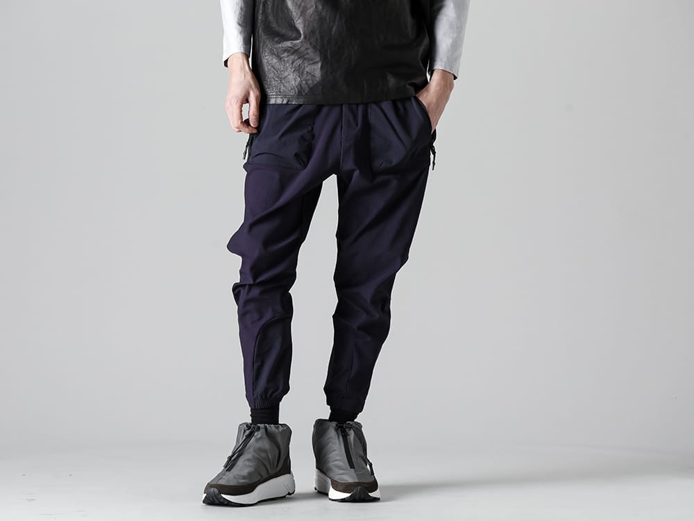 RIPVANWINKLE - リップヴァンウィンクル 2023SS 全方向に伸縮がある快適なマルチストレッチ素材を使用した新型のライトサルエルジャージー - RW-511-Almandine - ライト サルエルジャージー アルマンダイン - RW-416 Khaki - モック トレーナー Khaki 3-001