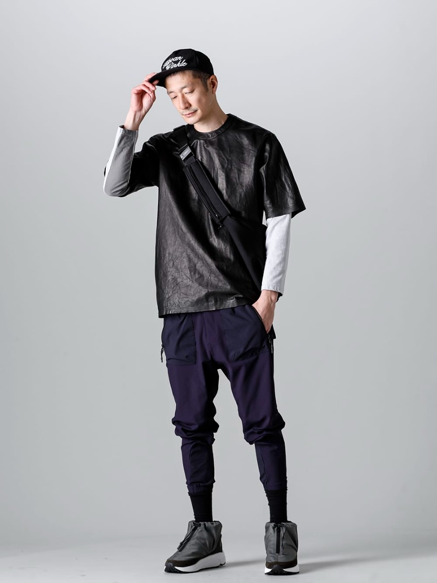 RIPVANWINKLE - リップヴァンウィンクル 2023SS 全方向に伸縮がある快適なマルチストレッチ素材を使用した新型のライトサルエルジャージー - RW-516 - ソリッド レザーT - RW-501-Sand Beige - トレイル L/S サンドベージュ - RW-511-Almandine - ライト サルエルジャージー アルマンダイン  4-001