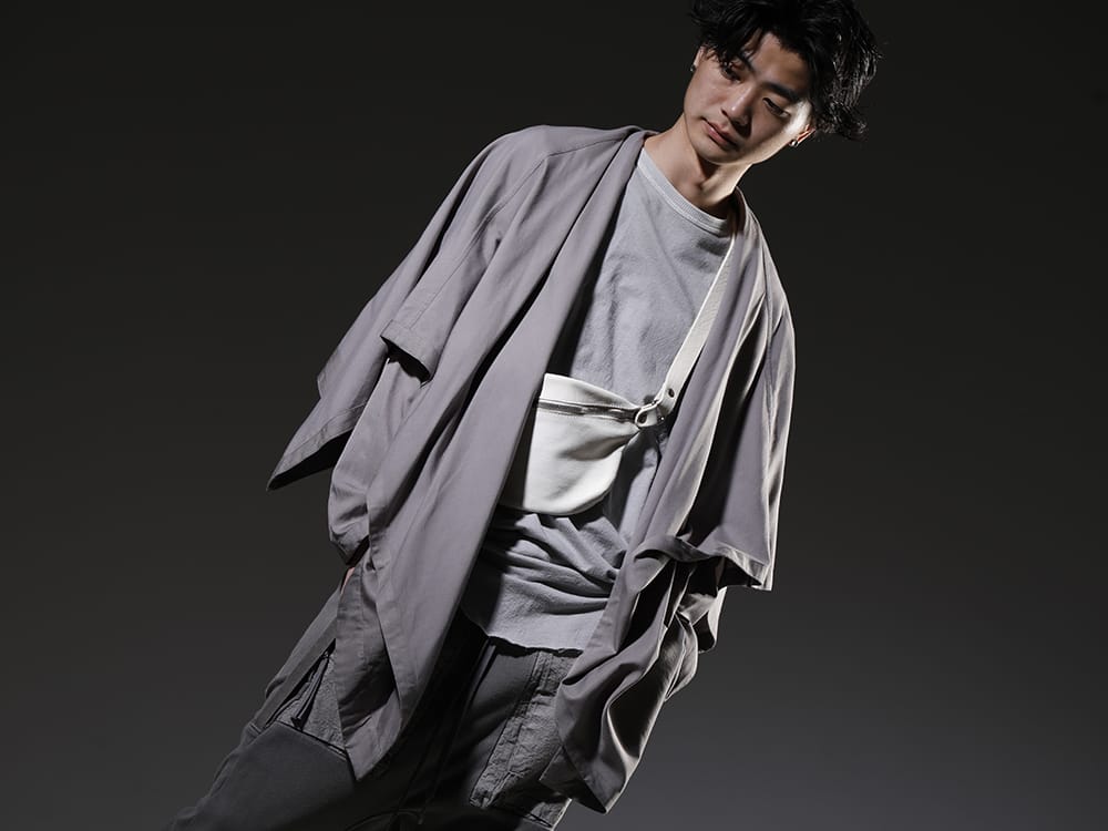 JULIUS / BORIS BIDJAN SABERI / GUIDI 2023SS JULIUS shirt cardigan draped and layered to charm! - 819SHM1-gray(Rayon/Cotton Cloth Drape shirt Gray) TS-ONE-PIECE.1-RF-FKN00001(TS ONE PIECE.1 RF FKN00001) BV06-CO00T(Small Crossy Body bag Soft Horse Full Grain Leather CO00T) - 2-001