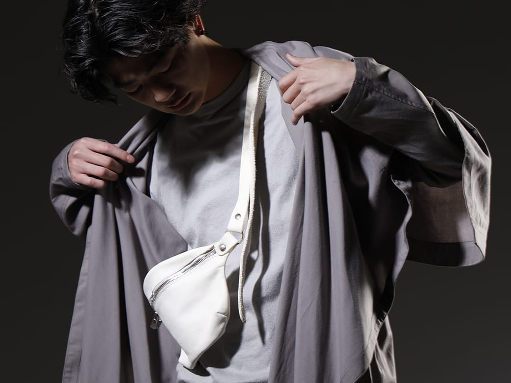 JULIUS / BORIS BIDJAN SABERI / GUIDI 2023SS JULIUS shirt cardigan draped and layered to charm! - 819SHM1-gray(Rayon/Cotton Cloth Drape shirt Gray) TS-ONE-PIECE.1-RF-FKN00001(TS ONE PIECE.1 RF FKN00001) BV06-CO00T(Small Crossy Body bag Soft Horse Full Grain Leather CO00T) - 2-004