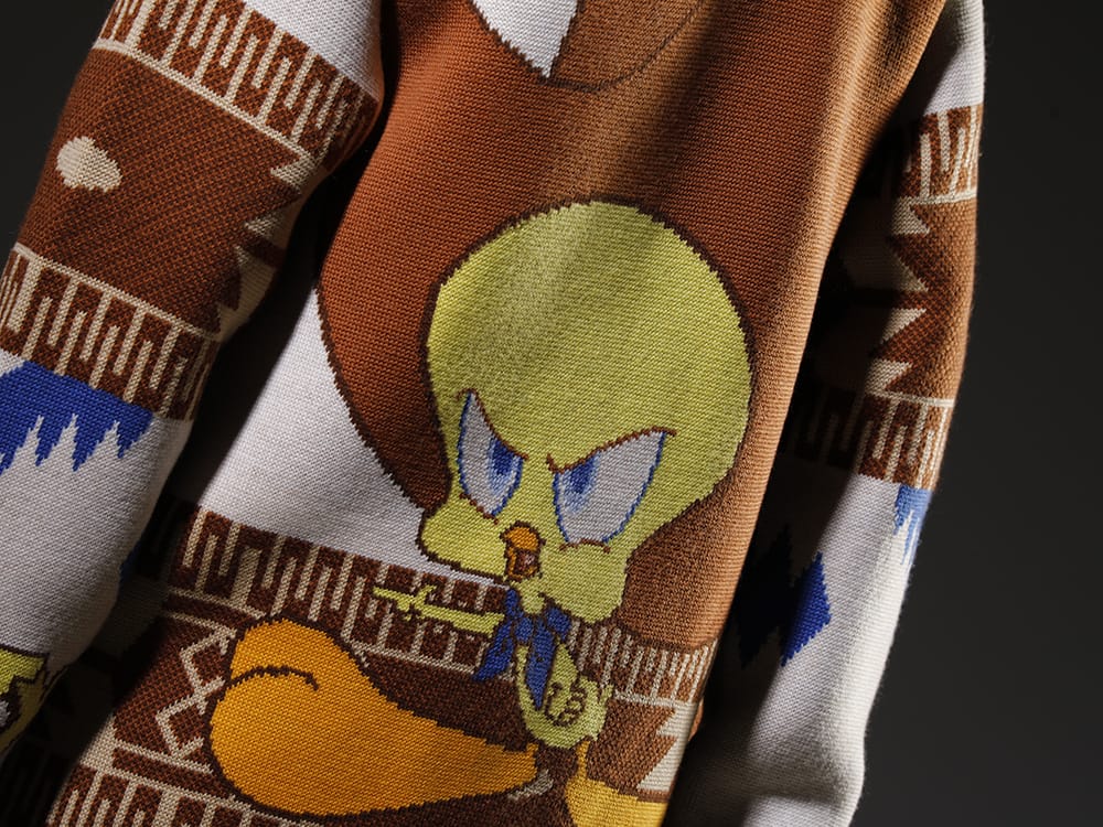 ALANUI 2023SS A popular, well-crafted cardigan from a brand that has been carefully selected. - LMHS23-048(LOONEY TUNES × ALANUI Tweety Cowboy Icon Cardigan) - 2-010