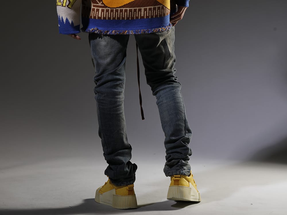 BORIS BIDJAN SABERI /  2023SS Slim denim pants that create an adult atmosphere - P13D-TF-FKU10002(P13.D TF FKU10002) BAMBA2.1-PERFORATED-LEATHER-WHITE-SOLE(BAMBA2.1 PERFORATED LEATHER / WHITE SOLE) - 3-003