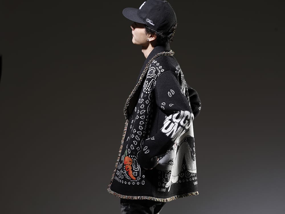 ALANUI / NVCLEAR 2023SS ALANUI has been available since the spring/summer season of 2023. - LMHS23-047(LOONEY TUNES × ALANUI Bugs Bunny Bandana Cardigan) NV_002-Black-Dye(NV LOGO FR ARMY COTTON CAP BLACK DYE) - 2-003