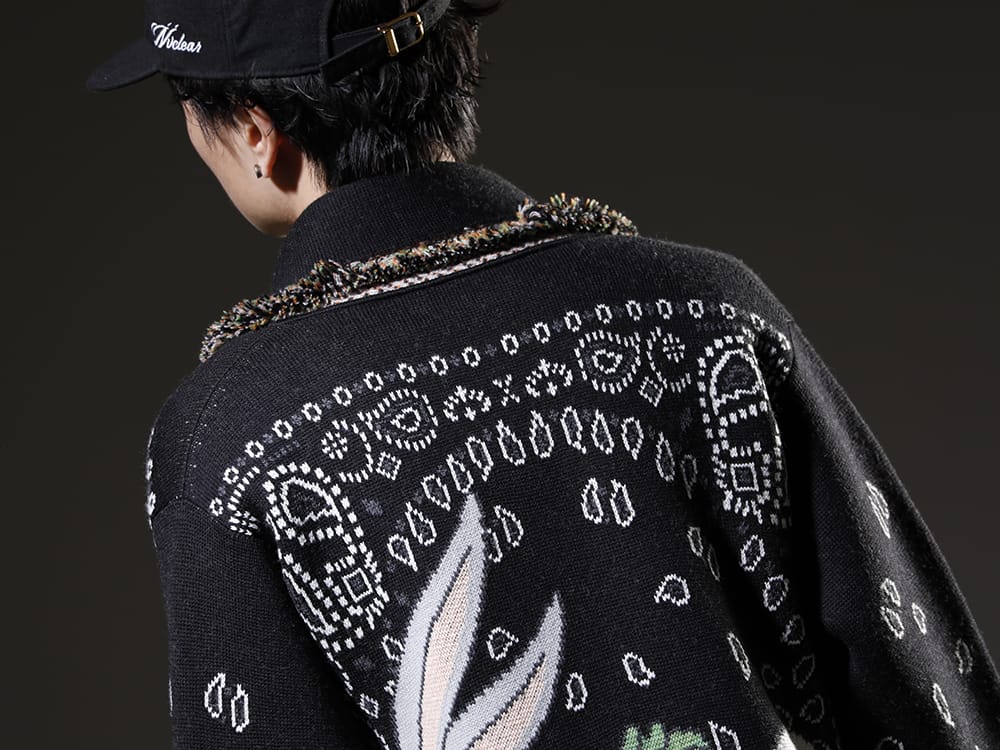 ALANUI 2023SS ALANUI has been available since the spring/summer season of 2023. - LMHS23-047(LOONEY TUNES × ALANUI Bugs Bunny Bandana Cardigan) - 2-009