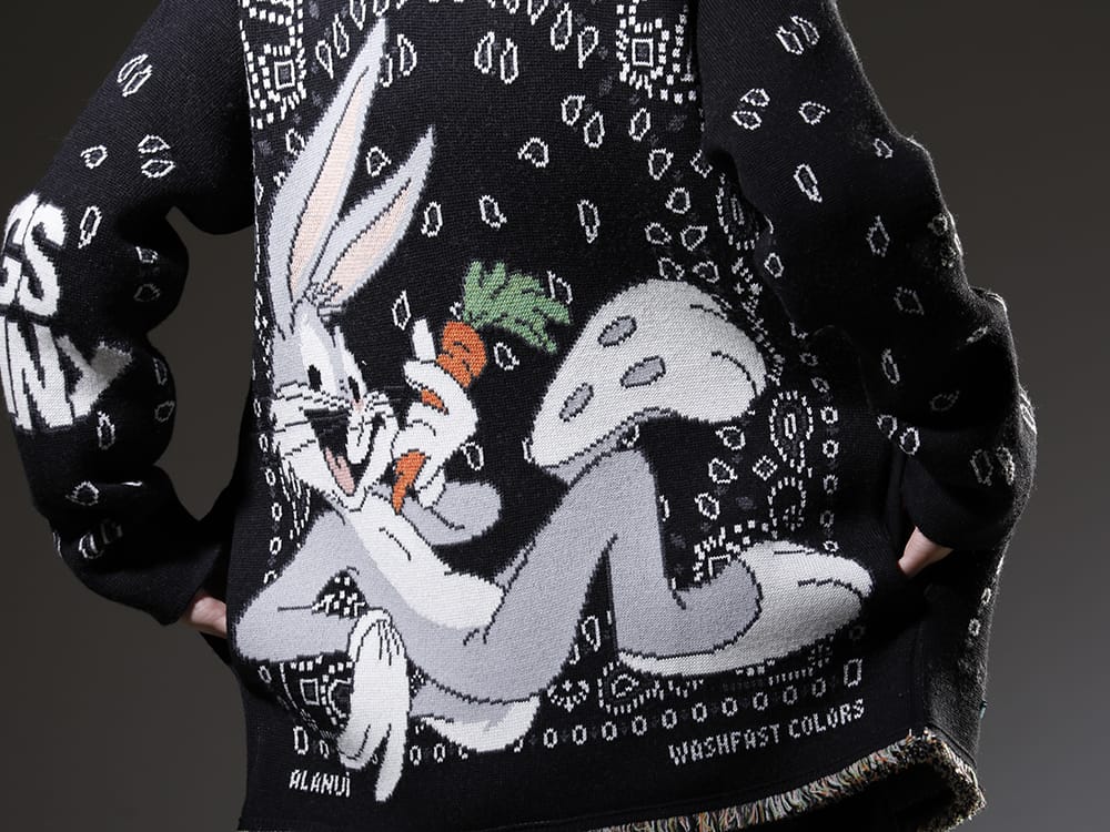 ALANUI 2023SS ALANUI has been available since the spring/summer season of 2023. - LMHS23-047(LOONEY TUNES × ALANUI Bugs Bunny Bandana Cardigan) - 2-010