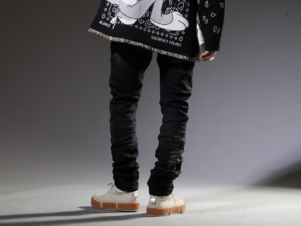 BORIS BIDJAN SABERI / Guidi 2023SS 「P13」is a standard pants developed from BORIS BIDJAN SABERI. - P13-TF-F1603K-BLACK-DENIM(P13. TF F1603K BLACK DENIM) GJ02-CO00T(Laced Up Boots - Horse Full Grain Leather - GJ02 CO00T) - 3-003
