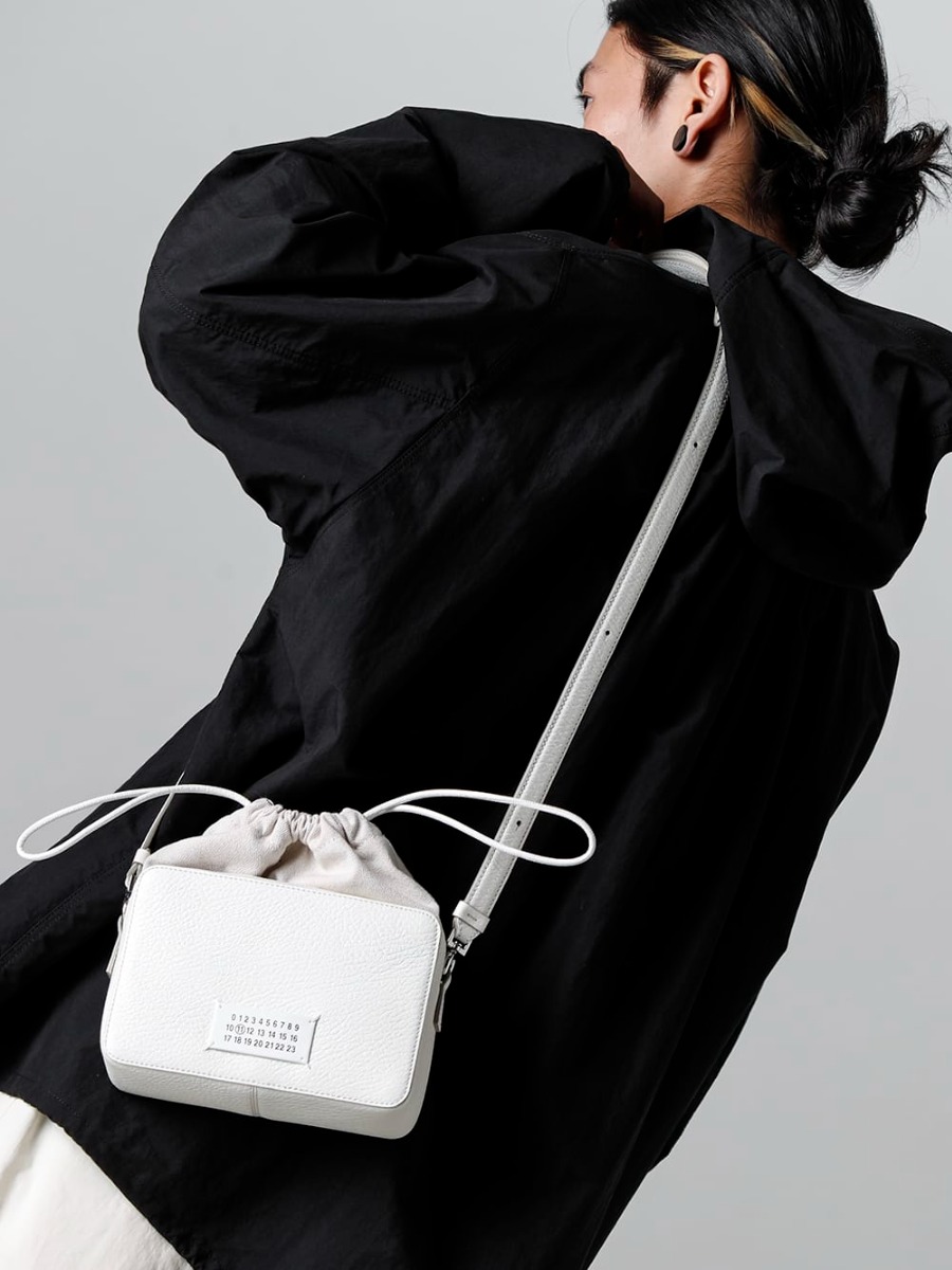 IRENISA - イレニサ 23SS 見出し2  - SB1WG0018-5AC Camera Bag Medium - IH-23SS-J017-CS-Rain Parka Black 2-008