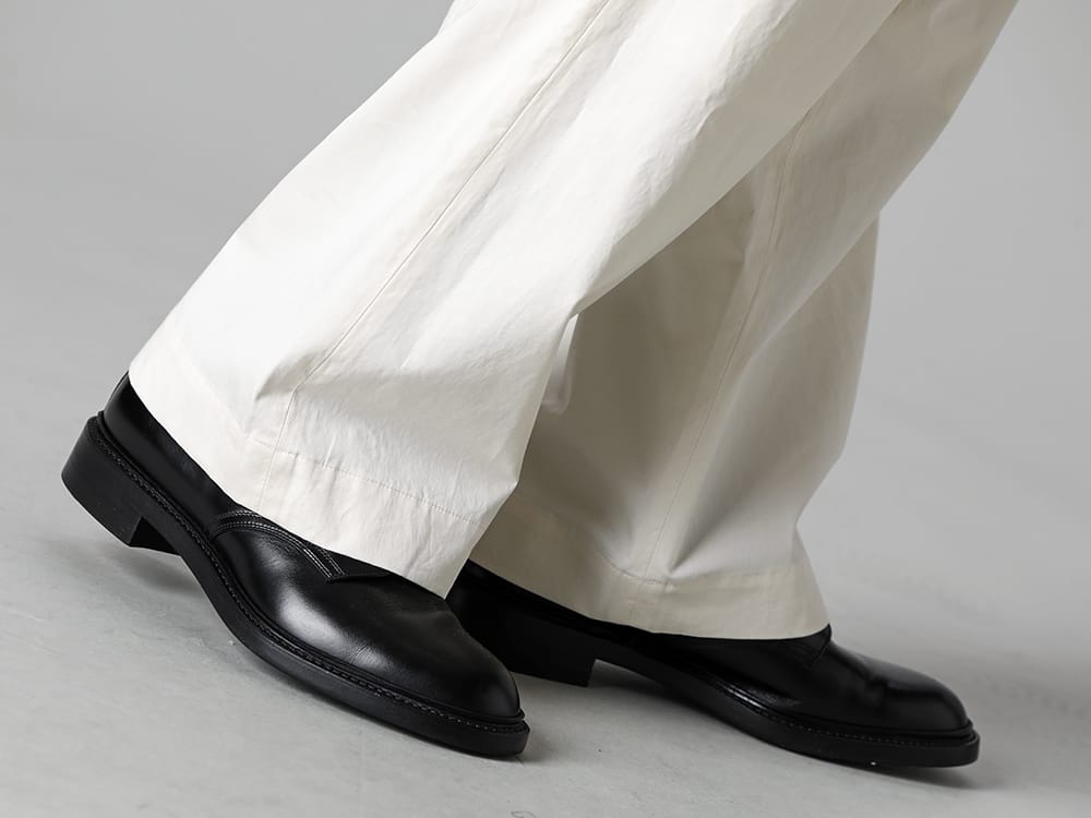 IRENISA - イレニサ 23SS 見出し3 - IH-22SS-S001-Leather Shoes - IH-23SS-P022-CSS-Semi Flared Relaxed Pants Ivory 3-003