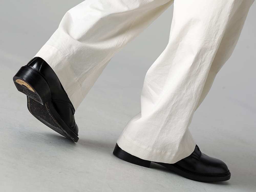 IRENISA - イレニサ 23SS 見出し3 - IH-22SS-S001-Leather Shoes - IH-23SS-P022-CSS-Semi Flared Relaxed Pants Ivory 3-004