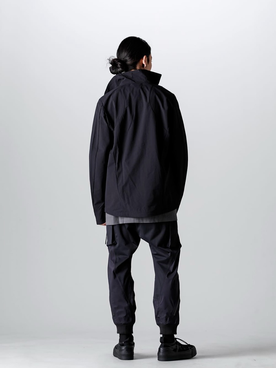 RIPVANWINKLE 2023SS Styling Brand Mix Styling with Top and Bottom Tech Materials - CVE-0024 - Velocity Track Jacket Black - VI-3559-04-Black - Water Repellent Tactical Pants Black -  1-003