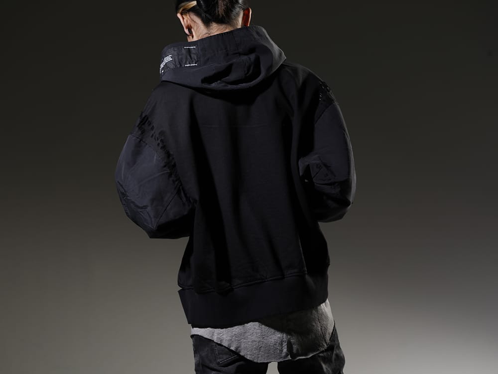 ユリウス / ボリス ビジャン サベリ 2023SS ブランドの世界観を映し出したワンピースハーフスリーブカットソー - 807CUM3-Black(コットンスウェット ダメージコンビフーディー ブラック) TS-ONE-PIECE.1-RF-FKN00001-FADED-WEHR-GRUN(TS ワンピース.1-RF-FKN00001 FADED WEHR GRÜN) - 2-003