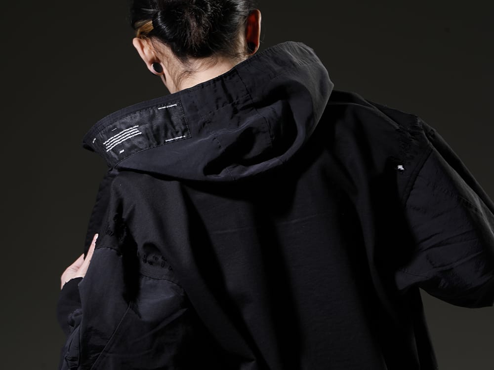 ユリウス 2023SS ブランドの世界観を映し出したワンピースハーフスリーブカットソー - 807CUM3-Black(コットンスウェット ダメージコンビフーディー ブラック) - 2-007