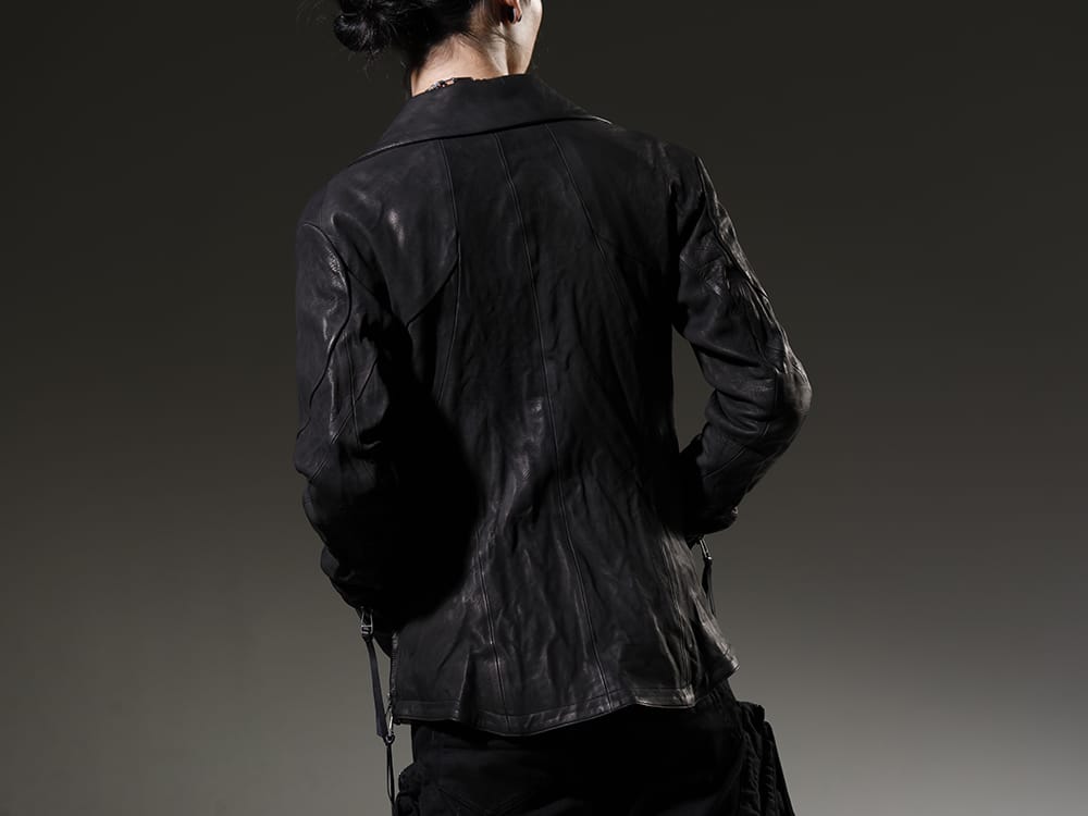 ディーハイゲン / ユリウス 2023SS 見出し2 - ST105-0323S-Black(ジャパンカーフWライダースジャケット ブラック) 817CPM2(コットン/モダール ジャージ プリント ショートスリーブTシャツ) 817ACU15-black(チェーンネックレス ブラック) - 2-003