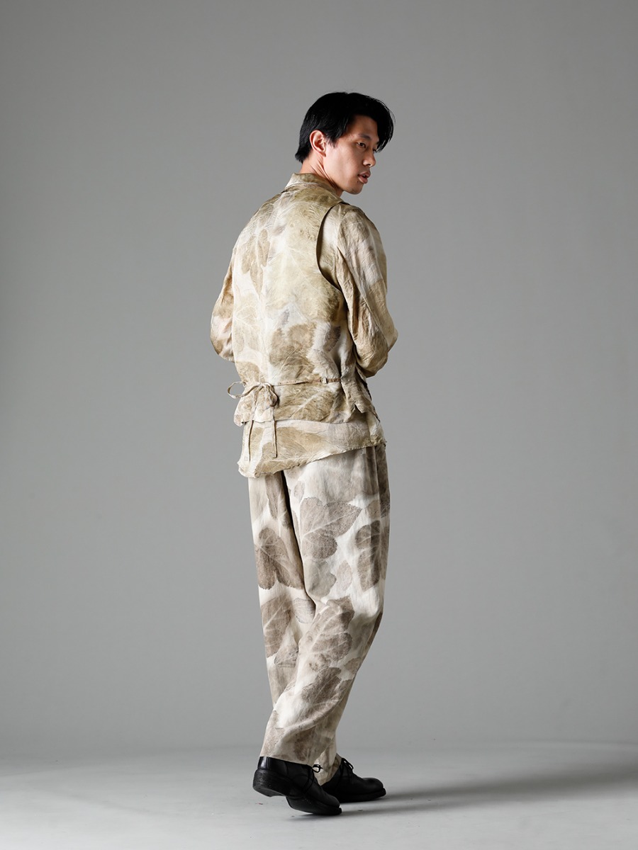 NOUSAN 23SS A unique fabric with a long history of plant dyeing. - 3-B gilet-Leaf Print 3B gilet (Leaf Print) - shirt-Leaf-Print Reguler Collar Shirt (Leaf Print) - villa-A-23SS-Leaf Print villa：Wide Easy Pants (Leaf Print) - 792Z Classic Derby Shoes Double Sole - Horse Full Grain Leather 1-005
