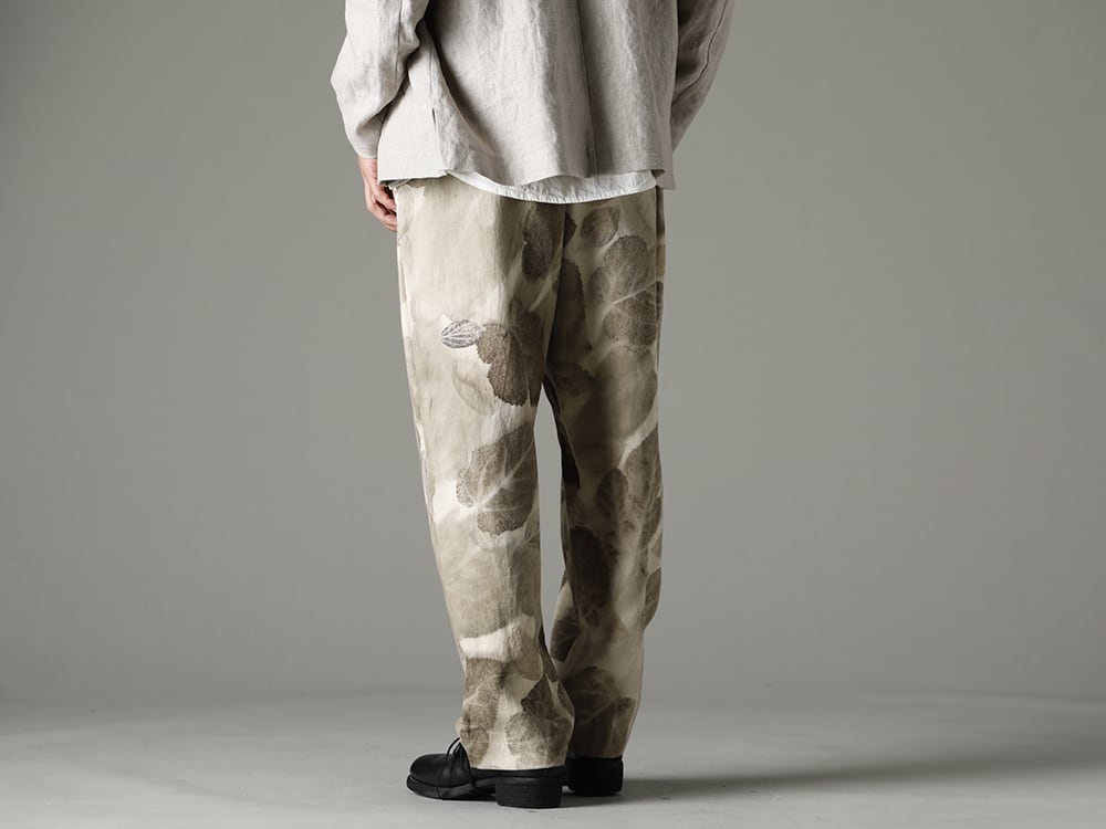 NOUSAN 23SS Uneven STRIPED CREPE Fabric, environmentally friendly Japanese Paper that challenges the apparel industry - villa-A-23SS-Leaf Print villa：Wide Easy Pants (Leaf Print) - 792Z Classic Derby Shoes Double Sole - Horse Full Grain Leather 3-004