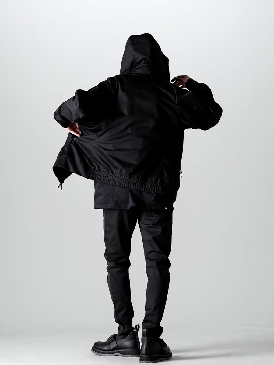 RIPVANWINKLE 2023SS Styling Dolman sleeve style with casually dark navy as a point - RW-513 - Line Wrap Hoodie - RW-508 - Line Slim Easy Dust Black
 - RW-520 - Tactical Derby Gore 1-003