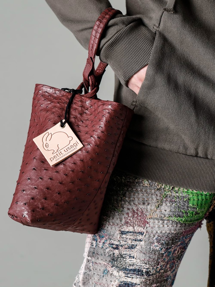 コーネリアンタウラス 2023SS シンプルながらもアルチザンな雰囲気漂う1着 - co22fwcws010-ostrich-Burgundy(CWS デ フォーマーバッグ オーストリッチ バーガンディ) - 2-006
