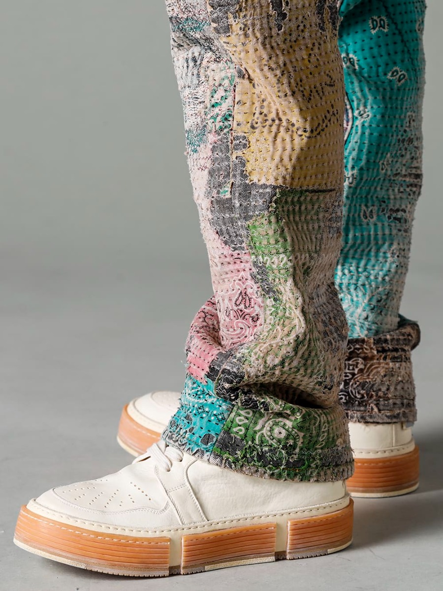 プロレタ リ アート / グイディ 2023SS 圧倒的な加工技術により生み出された至極の1本 - UROBOROS-DENIM-JEANS-MULCH-32-22-23AW(BORO デニムパンツ ビーズ付き) GJ02-CO00T(レースアップブーツ - ホースフルグレインレザー) - 3-005