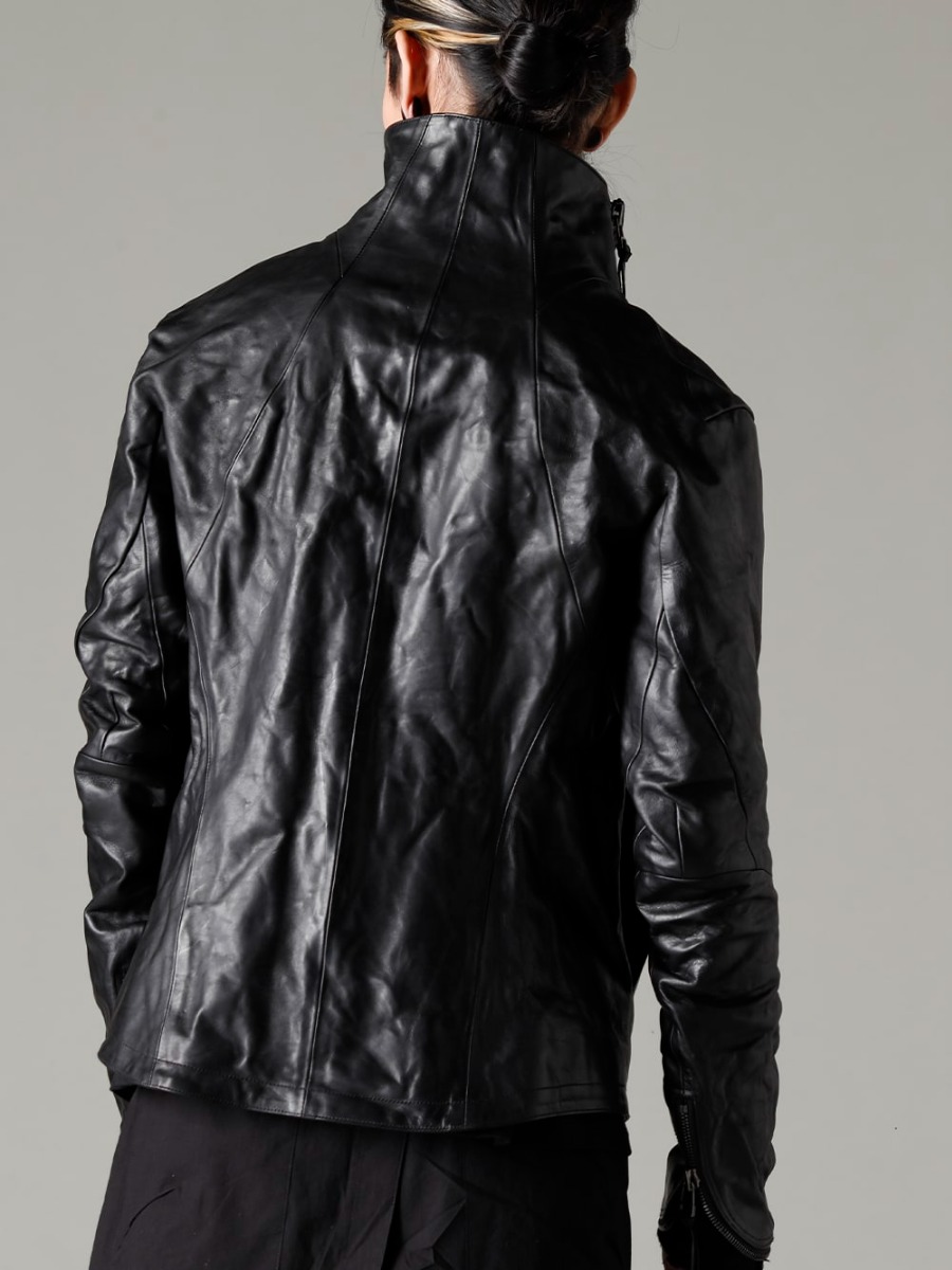 D.HYGEN 23SS A weighty atmosphere of interwoven leather and metal  - ST105-0223S-Black Horse Leather High Neck Leather Jacket Black CSC-SSB3-Black Print Long Sleeve Cotton Stretch Jersey Black 2-003