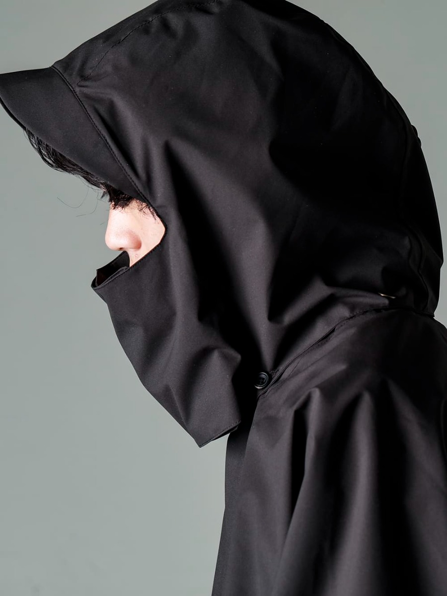 O PROJECT(オー プロジェクト) 23SS(春夏) 驚くほど軽量なスーパーライトウェイト生地と隠された多機能ディテール  - Harmattan-Unisex-Cropped-Black ハルマッタン ユニセックス クロップド ブラック O15SW1-KINARI クルー ネック スエット キナリ 2-009