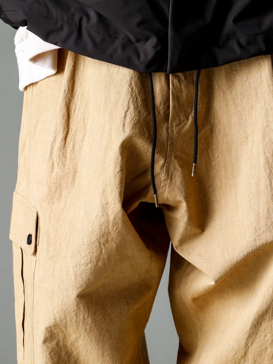 O PROJECT(オー プロジェクト) 23SS(春夏) 春の強風を防ぎつつも湿気の多い春でも快適なドライなタッチも実現した快適トラウザー - O15TR3-MUSTARD カーゴ トラウザー マスタード ファイン キャンバス Handsewn-Classic-Lo ハンドソーン クラシック ロー 3-004