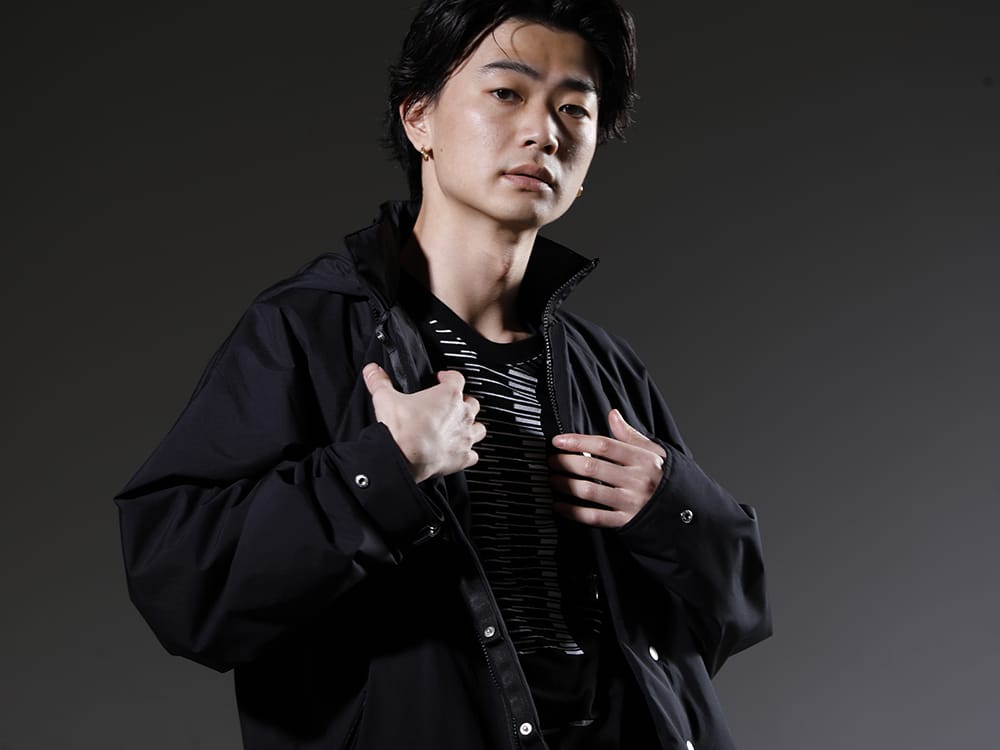 ACRONYM / JULIUS 2022-23AW The new ACRONYM outerwear is a coach jacket! The design is easy to use for casual wear! - J95-PL(Insulated Coach Jacket) 817CPM2(Cotton/Modal Jersey Print Short Sleeve T-Shirt) - 2-004