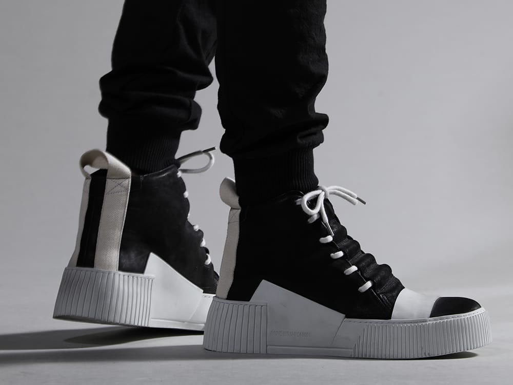 BORIS BIDJAN SABERI 2022-23AW Cargo pants that can taste the texture of the fabric with interest - 202-BAMBA1.1(BAMBA1.1 BLACK Y LIGHT GREY - WHITE SOLE) - 3-007