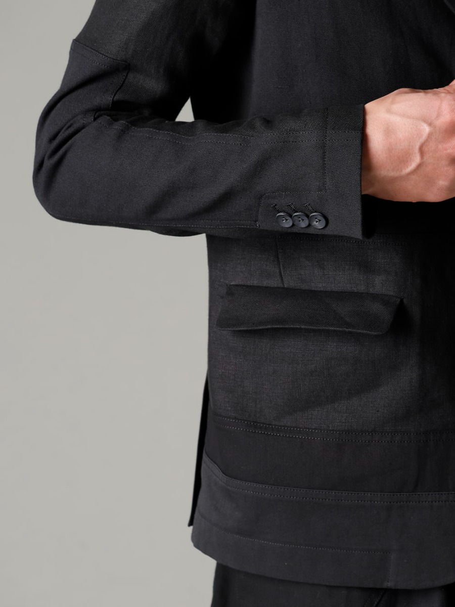 The Viridi-anne 23SS 切り替えの配置やカラーの構成で一癖加える  - VI-3566-06-Black Fragment Blazer Black VI-3581-02 Detachable Shirt 2-006