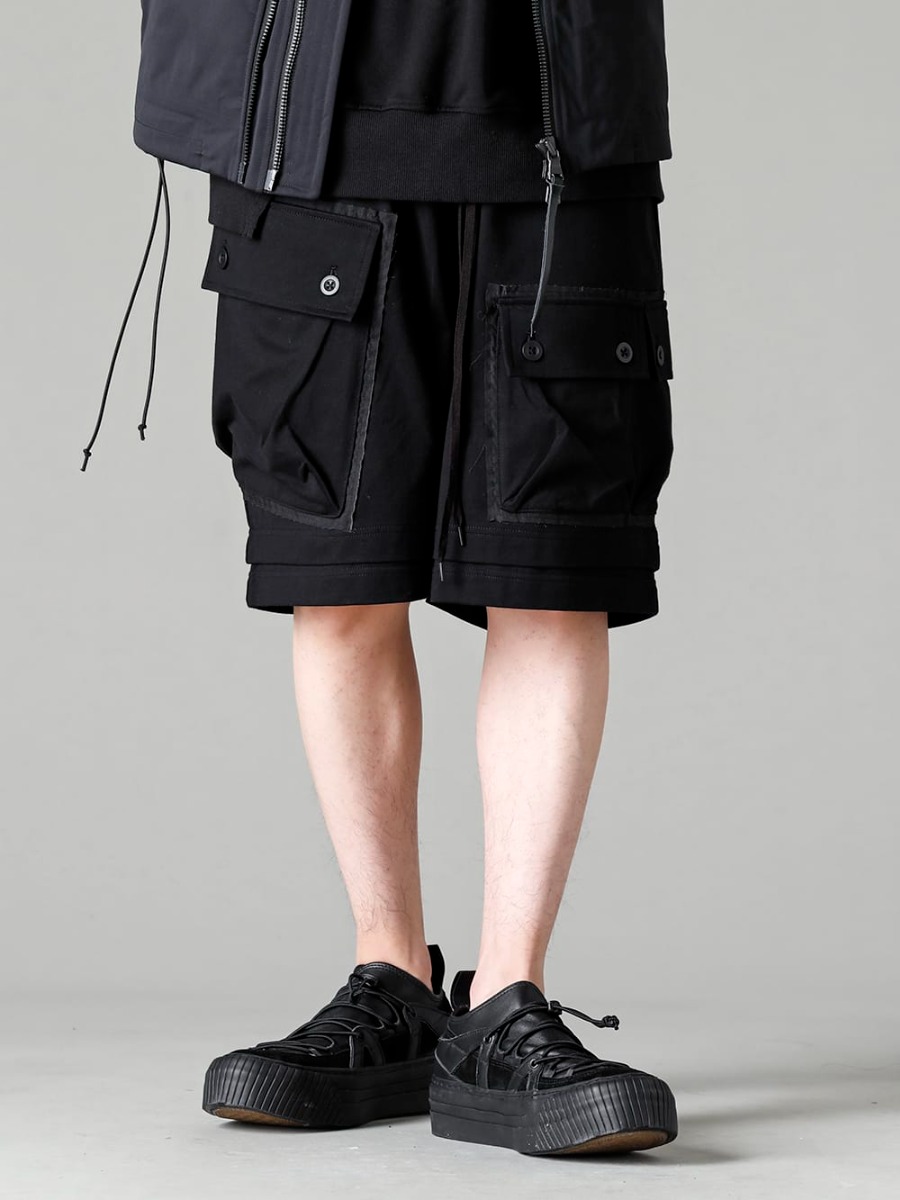The Viridi-anne 2023SS Water-repellent MA-1 recommended for spring and summer overcoats  - VI-3607-04-Black - Jersey Short Pants Black - VI-3555-09-Black - Sneakers Black 2-006