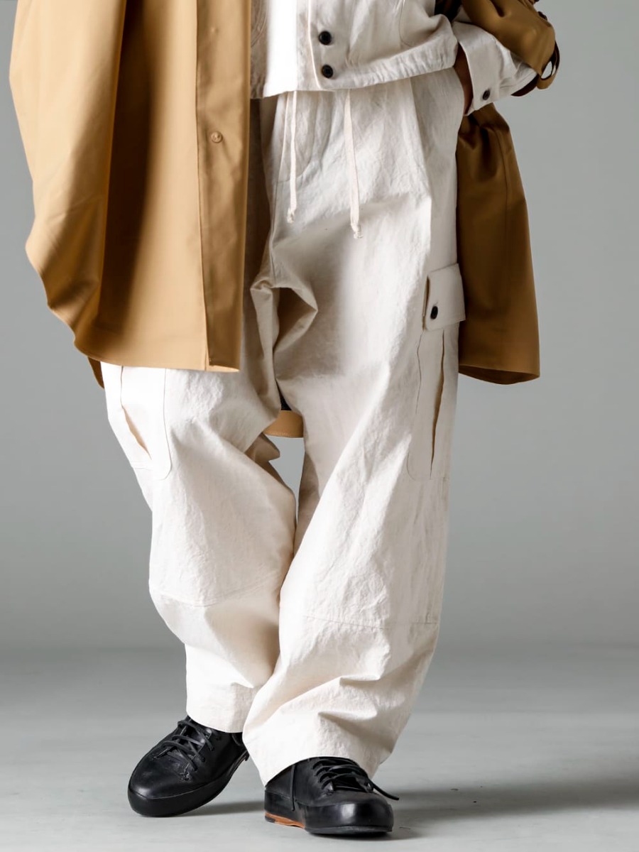 Norwegian Rain(ノルウェージャンレイン) 23SS(春夏) 春から夏のサンダルスタイルにもおすすめなカーゴトラウザー - O15TR3-KINARI カーゴ トラウザー キナリ ファイン キャンバス Handsewn-Classic-Lo ハンドソーン クラシック ロー 3-002