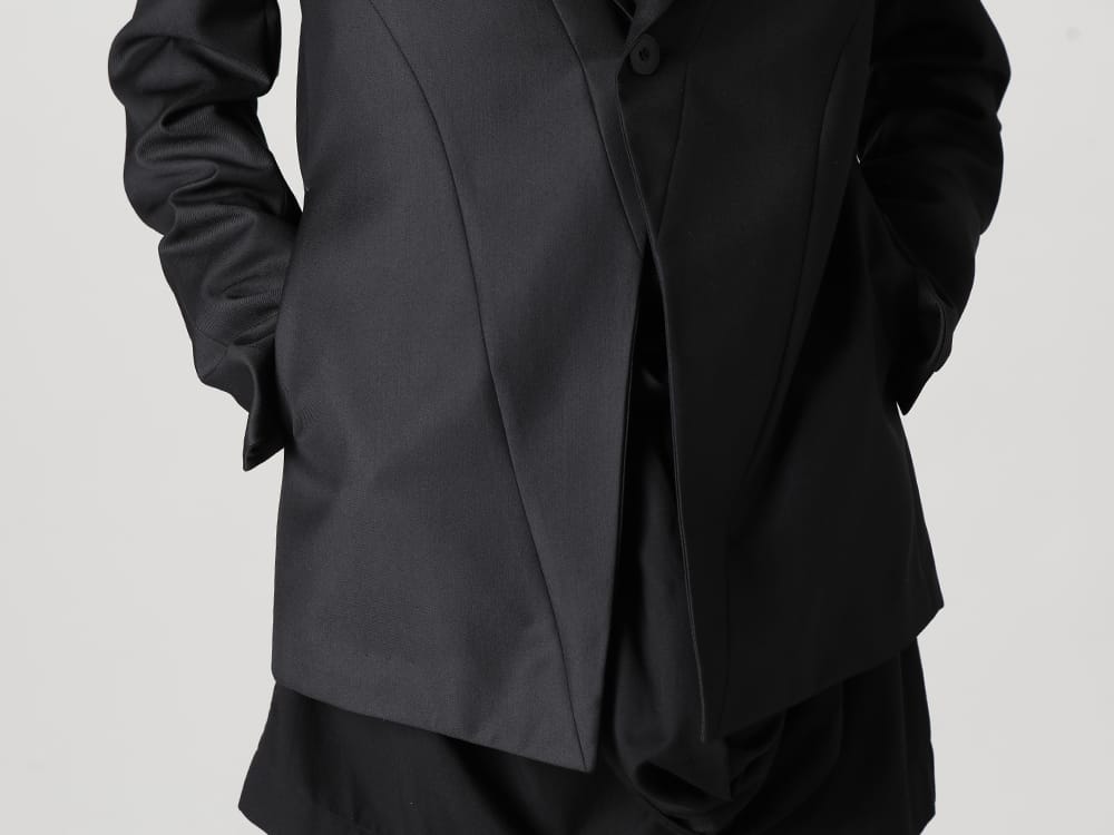 ユリウス 2023SS - JULIUS(ユリウス) 2023SSコレクションより第4弾目のアイテムがデリバリー！只今より店頭・通販共に販売スタート！ - 817JAM1(ウール/ポリエステル ギャバ テーラードジャケット) - 1-005