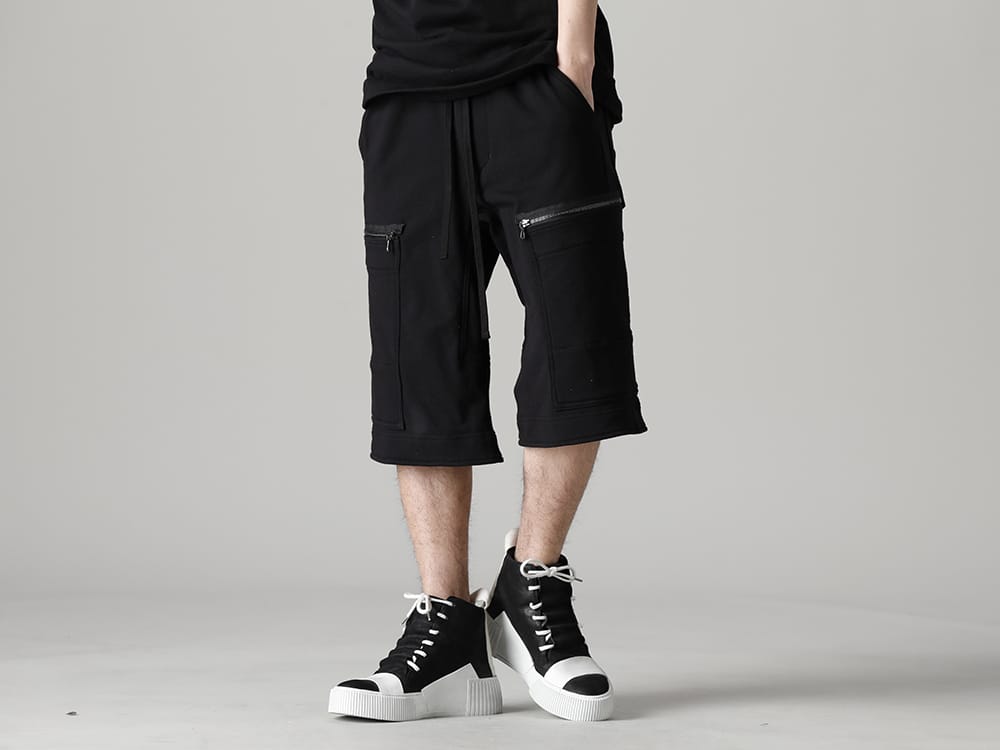 ユリウス 2023SS - JULIUS(ユリウス) 2023SSコレクションより第4弾目のアイテムがデリバリー！只今より店頭・通販共に販売スタート！ - 819PAM9-black(コットンスウェット カーゴショーツ ブラック) - 2-005