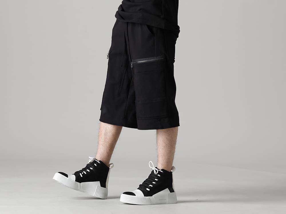 ユリウス 2023SS - JULIUS(ユリウス) 2023SSコレクションより第4弾目のアイテムがデリバリー！只今より店頭・通販共に販売スタート！ - 819PAM9-black(コットンスウェット カーゴショーツ ブラック) - 2-006