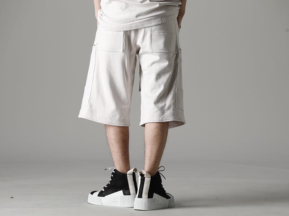 ユリウス 2023SS - JULIUS(ユリウス) 2023SSコレクションより第4弾目のアイテムがデリバリー！只今より店頭・通販共に販売スタート！ - 819PAM9-plaster(コットンスウェット カーゴショーツ プラスター) - 2-015