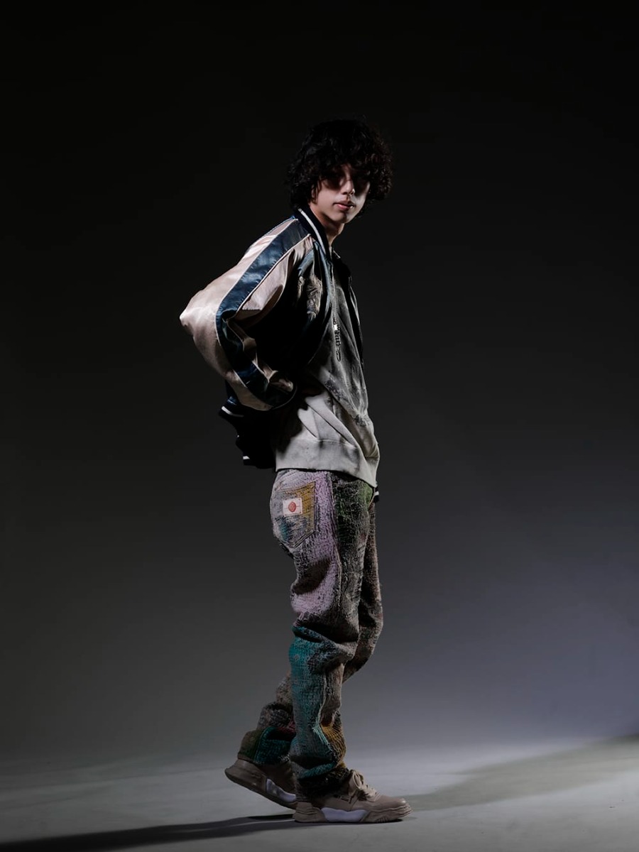 メゾンミハラヤスヒロ / セントマイケル / プロレタ リ アート / ワークスタッドミュンヘン 2023SS - 見出し1 - J10BL051-Blue(クラシックフェードスカジャン Blue) SM-S23-0000-095(KAWAMURA KOSUKE(河村康輔) × セントマイケル MOTHER スウェットシャツ) M3940(ネックレス ミックス + キーリング) UROBOROS-DENIM-JEANS-MULCH-32-22-23AW(BORO デニムパンツ ビーズ付き) A08FW702-Beige(-パーカー- オリジナル ソール レザー ロートップ スニーカー Beige) - 1-002