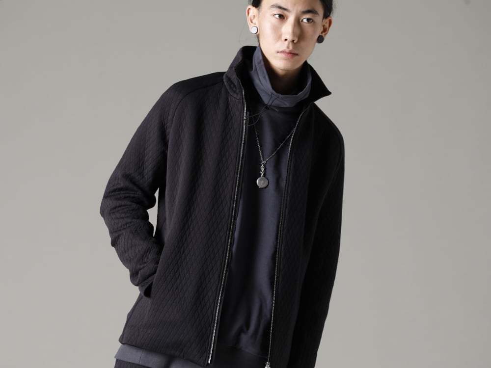 DEVOA 23SS With the perfect depth, he will have more opportunities to play this season.  - JKI-DKSW Drizzler jacket quilted cotton / polyester - M3841 Necklace Medallion - FJF-AGMH-Blue-Gray Hight neck pullover cotton jersey Blue Gray 2-003