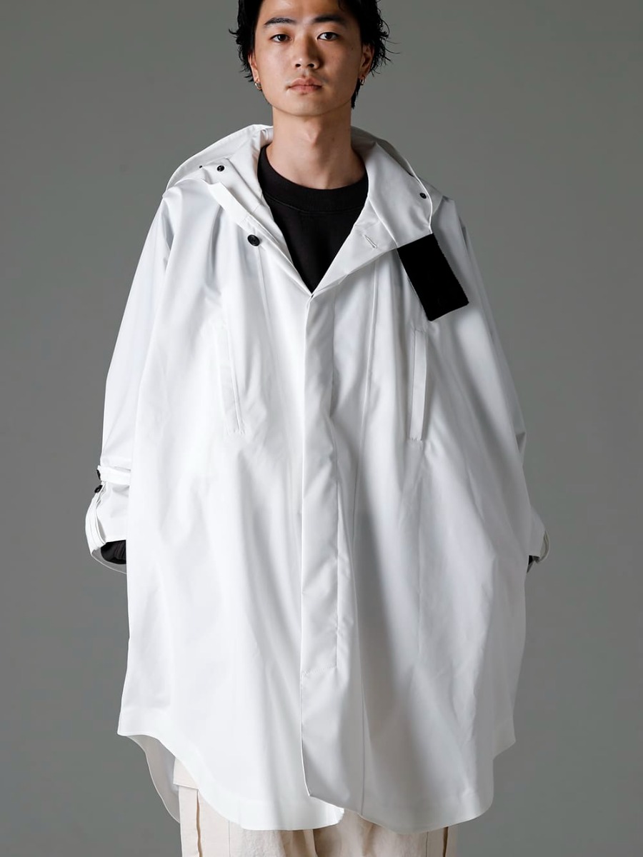 Norwegian Rain 23SS Inverted color style based on White with Black everywhere - Raincho-Unisex-SuperLightweight-White Raincho Unisex Super Lightweight White O15SW1-BLACK Crew Neck Sweatshirt Black 2-001