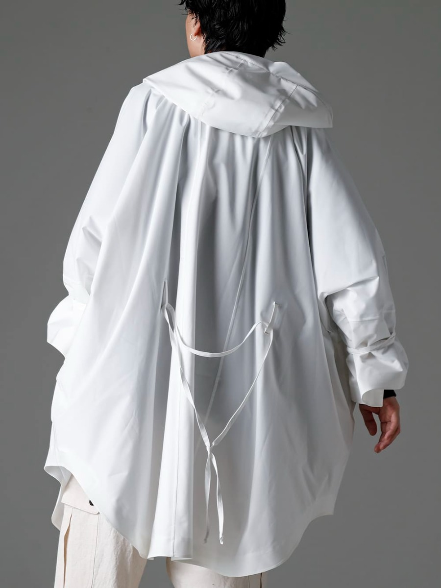 Norwegian Rain 23SS Inverted color style based on White with Black everywhere - Raincho-Unisex-SuperLightweight-White Raincho Unisex Super Lightweight White O15SW1-BLACK Crew Neck Sweatshirt Black 2-004