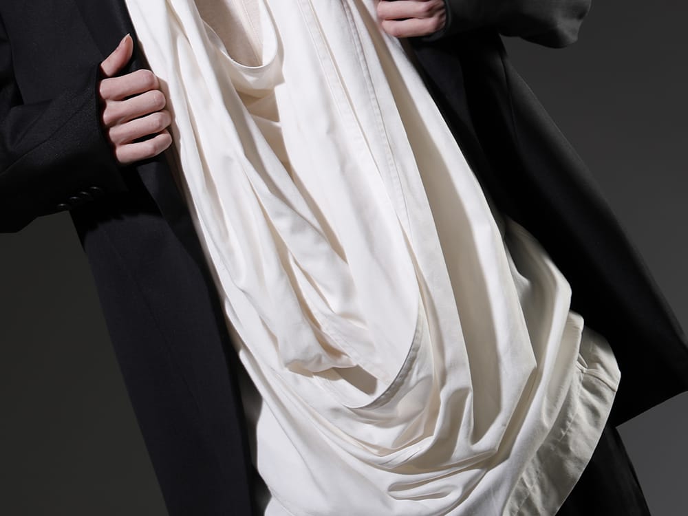 ユリウス 2023SS 見出し2 - 819SHM3-offwhite(レーヨン/コットン クロス ドレープネック プルオーバー オフホワイト) - 2-006