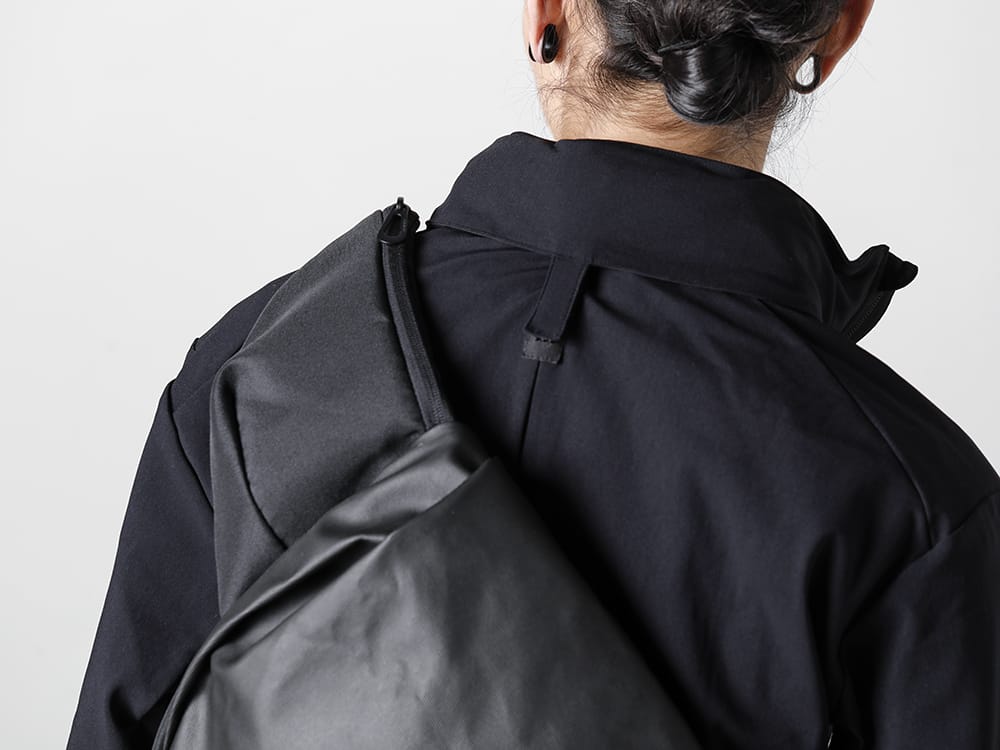 RIPVANWINKLE 2023SS A mix of modes and sports elements that unify taste  - RW-503-Black - Stand Hoodie Jacket Black - CC-28927 - New Gironde Coated Canvas 2-004